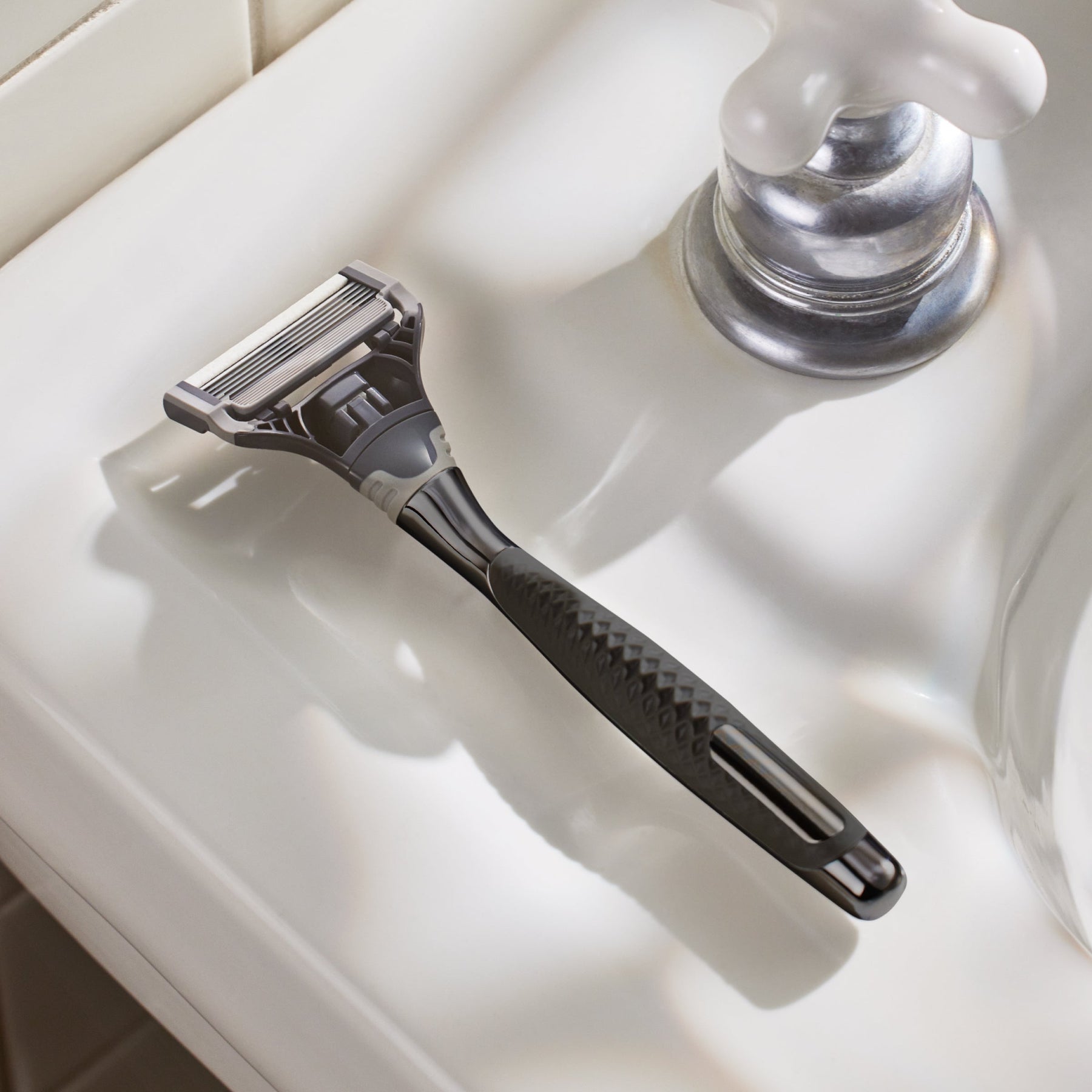 Harry's Chrome Value Pack / Chrome - Graphite / Shave Cream